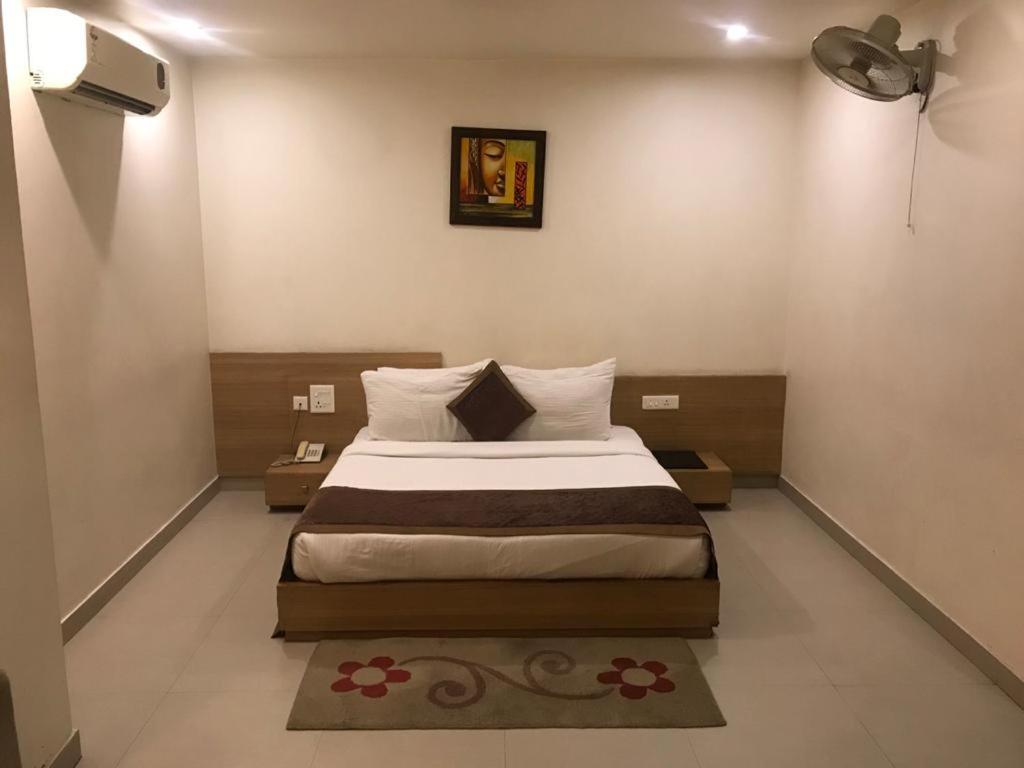 Hotel City Square Hisār Exterior foto