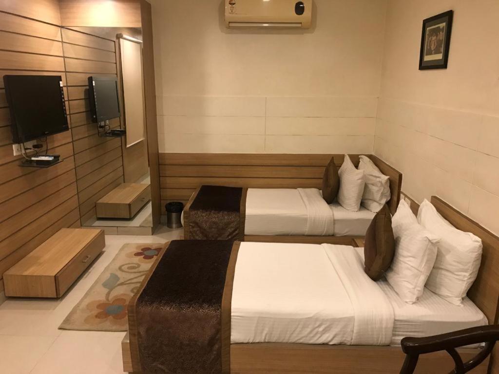 Hotel City Square Hisār Exterior foto